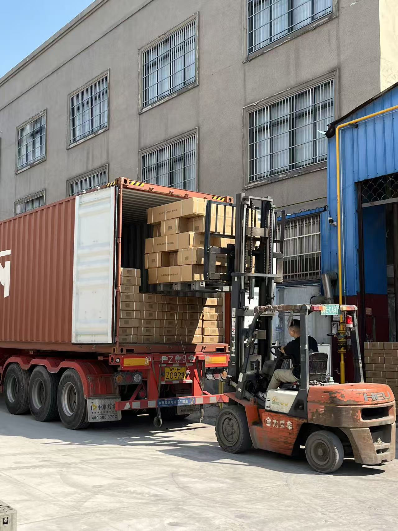 XINGYE gondola shelving export packing for Philippines supermarket project